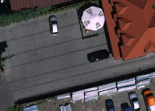 Аэрофотосъемка: Парковка возле магазина - цветной снимок (RGB)